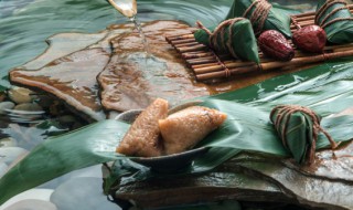 粽子煮多久才能熟（熟的粽子煮多久才能熟）