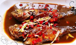 红烧黄金斑鱼如何做（红烧斑鱼怎么做好吃）