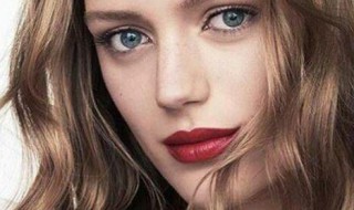 女模走路技巧(模特行走技巧)