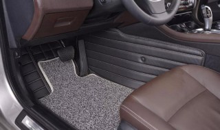 车内脚垫发滑怎么解决 车内脚垫发滑怎么解决视频