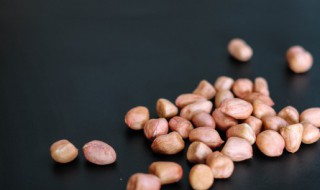 烤花生米步骤（烤花生米步骤图片）