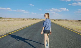 女生的微信网名诗意（有诗意的网名女生微信）