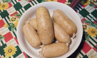 自制玉米肠的做法步骤（自制玉米肠的做法步骤窍门）