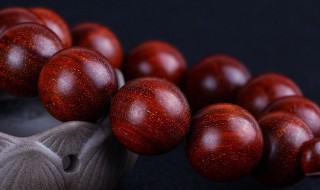 紫檀手串怎么盘好 紫檀手串盘好后效果图