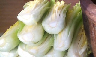 东北腌酸白菜的腌制方法 东北腌酸白菜的腌制方法窍门
