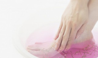 在家如何做足浴泡脚 在家泡脚怎么按摩