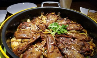 如何做干锅鸭头 如何做干锅鸭头肉