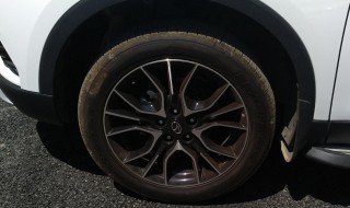 单轮刹车抱死怎么解决（单轮刹车抱死什么原因导致）