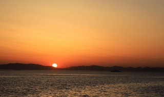 描写太阳出升的句子 描写太阳出升的句子简短