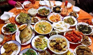 年夜饭又称什么（年夜饭又称什么表现出中华民族家庭成员的什么）