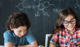 嗑瓜子比赛作文（嗑瓜子比赛作文500字）