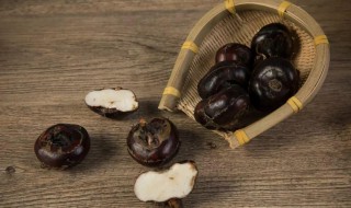 马蹄带皮煮多长时间能吃 马蹄煮熟皮可以吃吗