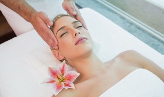 晚上怎样保养皮肤最合适 晚上如何保养皮肤最好