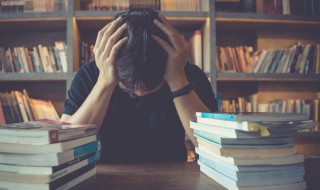 秀出班行是成语吗 秀出班行是不是成语