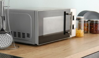 美的微波炉灯管怎么拆 美的微波炉灯管拆装方法