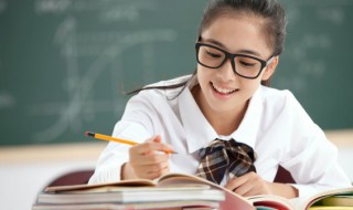 倒打一耙的前一句是什么 有句话叫什么倒打一耙