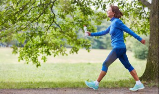 走路运动的好处（走路锻炼身体的好处）
