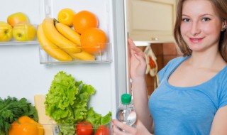 海尔冰箱声音大怎么办 海尔冰箱声音大怎么办嗡嗡响 打开门就不怎么响了