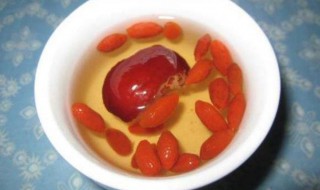 红枣枸杞怎么泡水喝(红枣枸杞怎么泡水喝的做法)