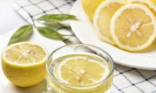 冬季柠檬怎么泡 柠檬泡水冬天适合吗