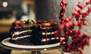 自己在家用烤箱怎么做蛋糕（自己在家用烤箱怎么做蛋糕窍门）