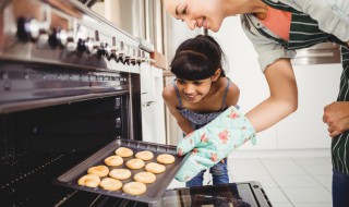 微波炉饼干怎么做（微波炉饼干怎么做视频教程）