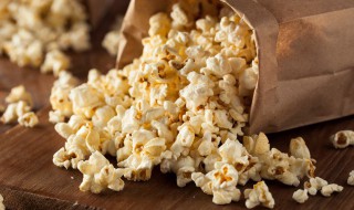 微波炉爆米花怎么做 微波炉爆米花怎么做更酥脆