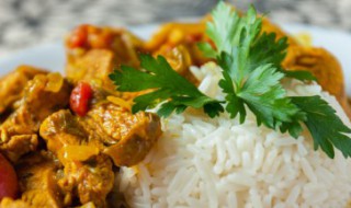 电饭煲怎么做煲仔饭（在家用电饭煲怎么做煲仔饭）