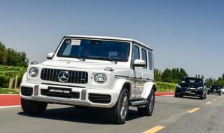 为什么豪车轮胎滑着走（为什么豪车轮胎滑着走是什么原因）