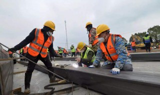 雷神山和火神山医院几天建成 雷神山和火神山医院几天建成的