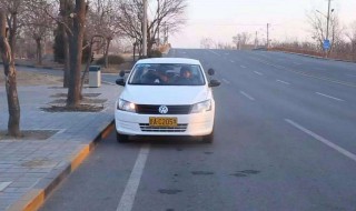 靠边停车怎么看点准确 靠边停车看点视频