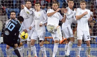 足球比赛中人墙的距离是多少?（足球比赛中人墙的距离是多少米）