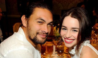 龙母是什么美国电视剧（美剧龙母是哪个作品中的人物）