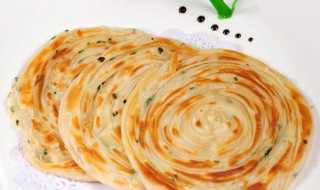 最简单的葱油饼做法（最简单的葱油饼做法发面）