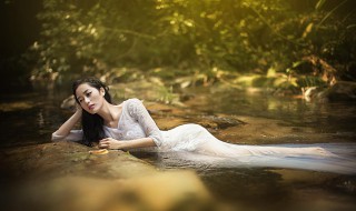 秋水伊人意境（秋水伊人之意）