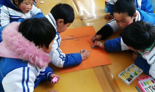 大班幼儿想象的特点(大中小班幼儿想象的特点)