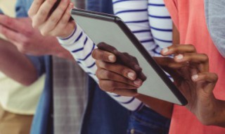 网易吃鸡手游叫什么(网易吃鸡手游叫什么来着)