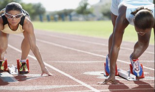 长跑运动员动作描写（长跑运动员的描写）