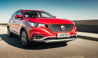 新车大灯起雾怎么索赔（新车大灯起雾能索赔吗）