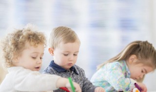 幼儿中班应学哪些汉字(幼儿中班应学哪些汉字写拼音)