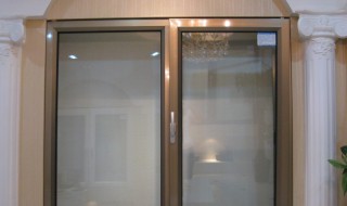 断桥铝窗户怎么调松紧（断桥铝窗户怎么调松紧图解）