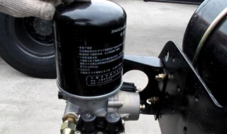 空气干燥器的作用(空气干燥器的作用是什么)