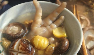 鸡脚煲什么汤好健脾胃 鸡脚煲什么汤好健脾胃窍门