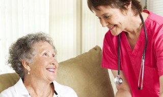 老人生日祝福语简短温馨（老人生日祝福语简短温馨句子）