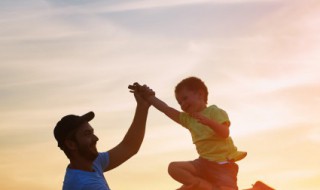 父亲节祝福爸爸的话 父亲节祝福爸爸的话有哪些