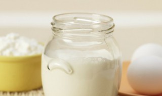 可乐牛奶一起喝的危害（可乐牛奶一起喝的危害是什么）