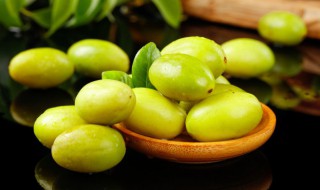 生橄榄嚼着吃致癌吗（嚼橄榄会致癌吗）