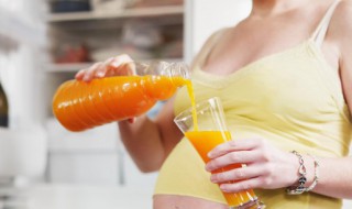 榨果汁需要加水吗（料理机榨果汁需要加水吗）