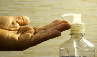 75度酒精可以喷手吗 75度酒精可以直接喷手吗