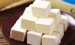 奶油芝士可以直接吃吗（安佳奶油芝士可以直接吃吗）